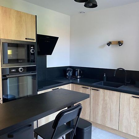 Charmante Maison Du XVIII En Pierre Renovee Colleville-Montgomery المظهر الخارجي الصورة